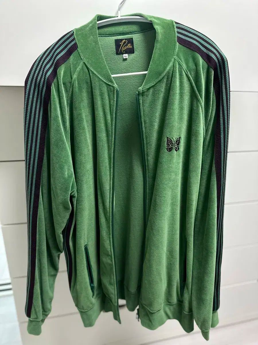 NEEDLES R.C. ベロア トラック ジャケット 出品 - メルカリ