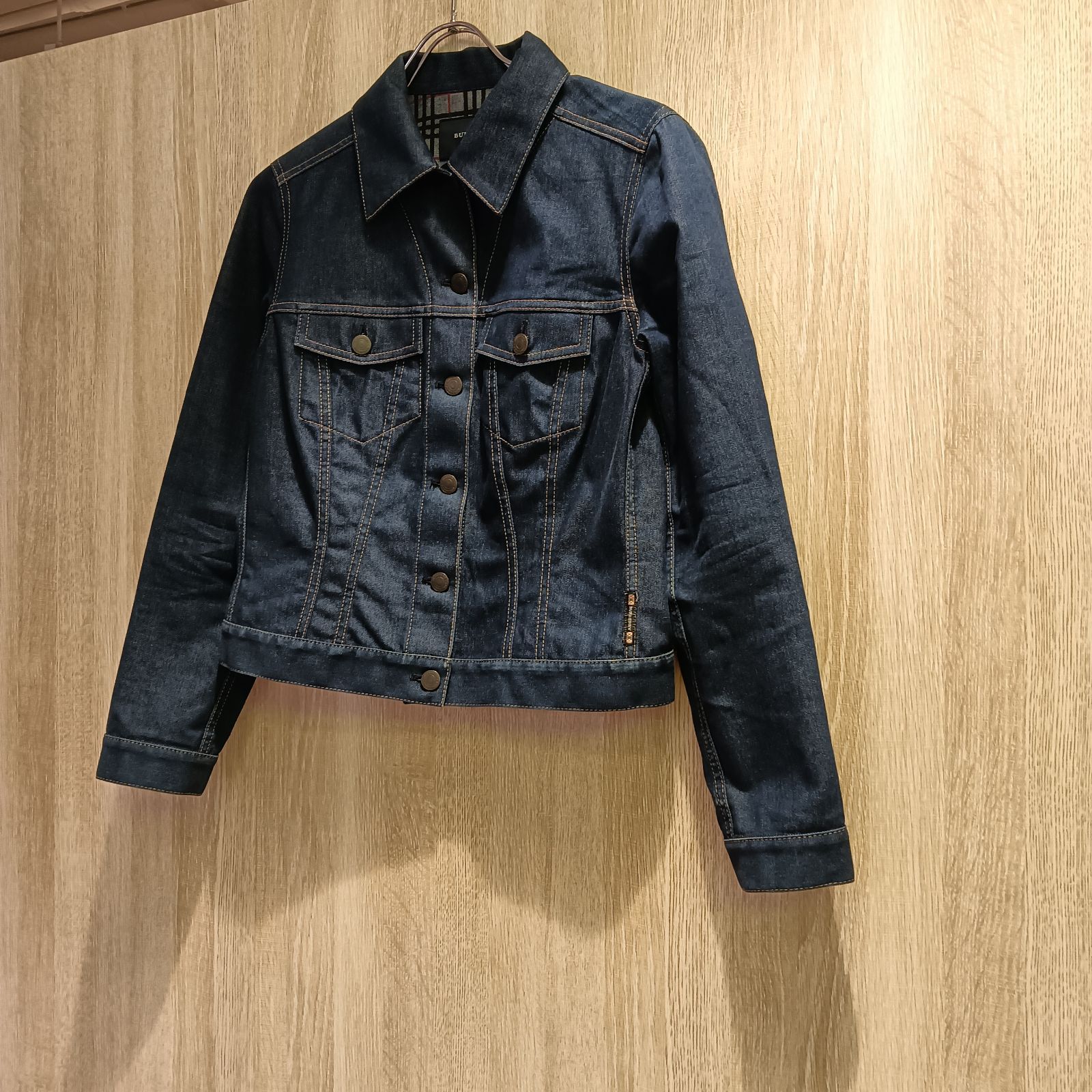 新品タグ付き　BURBERRY LONDON バーバリー　デニムジャケット BURBERRY Londonバーバリーロンドン デニムジャケット - メルカリ