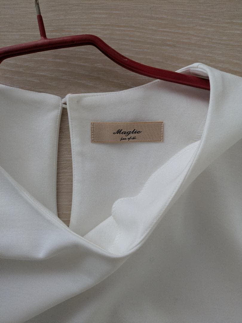 Maglie マーリエ アイボリー ボウタイスリーブブラウス サイズ15 