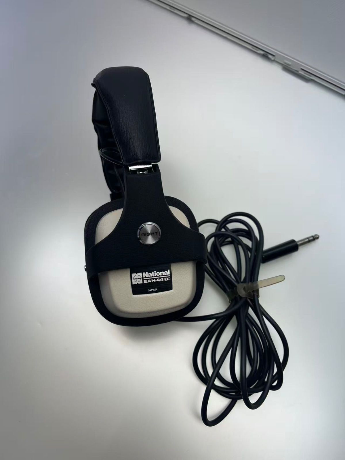 美品）動作品 ヘッドフォン ナショナル EAH・44：8Ω 昭和レトロ - メルカリ