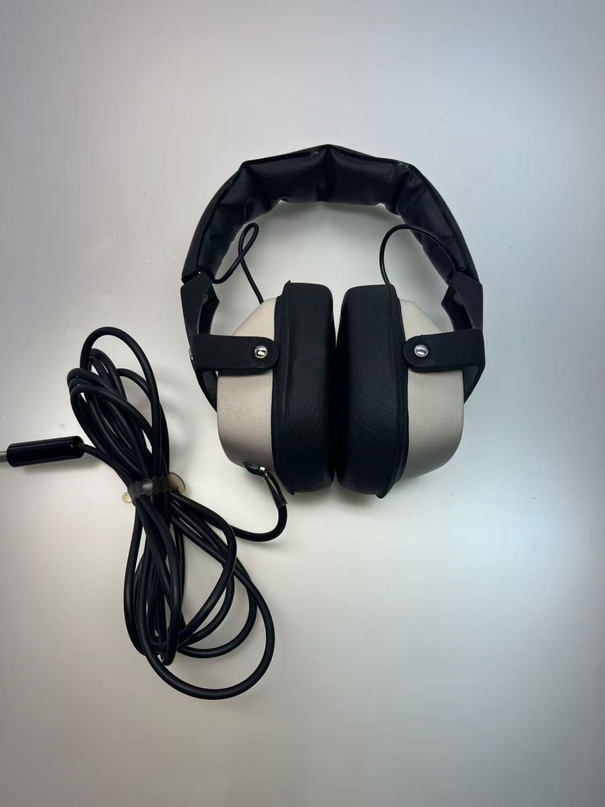 美品）動作品 ヘッドフォン ナショナル EAH・44：8Ω 昭和レトロ - メルカリ