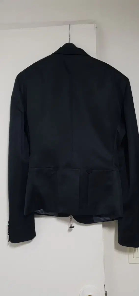 ランバン オンブルー サテンコンビ チェーン ボタン ブレーザー