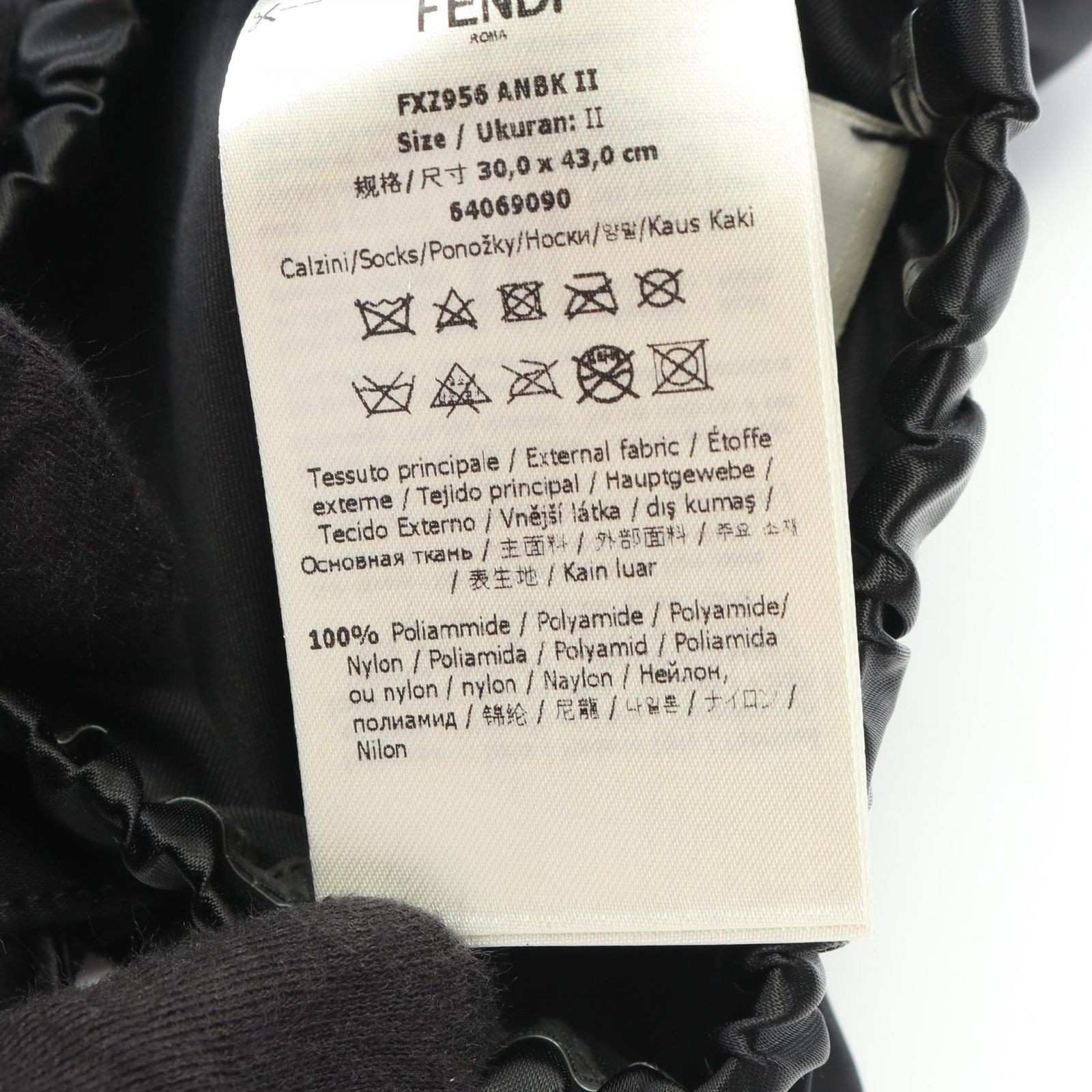 FENDI フェンディ