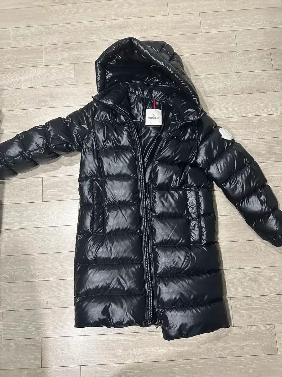 男の子 モンクレール ダウン 12 A サイズ
