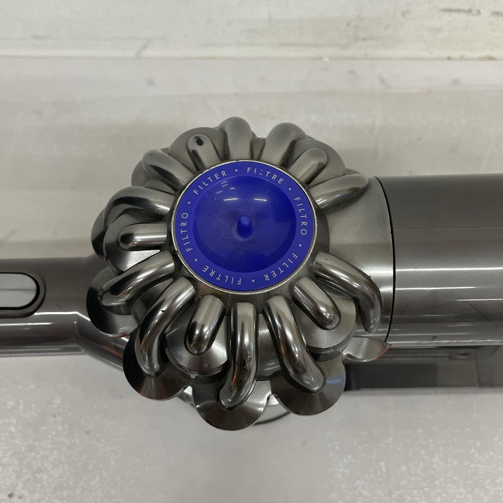 Dyson ダイソン コードレスハンディクリーナー DC61 DC61 掃除機