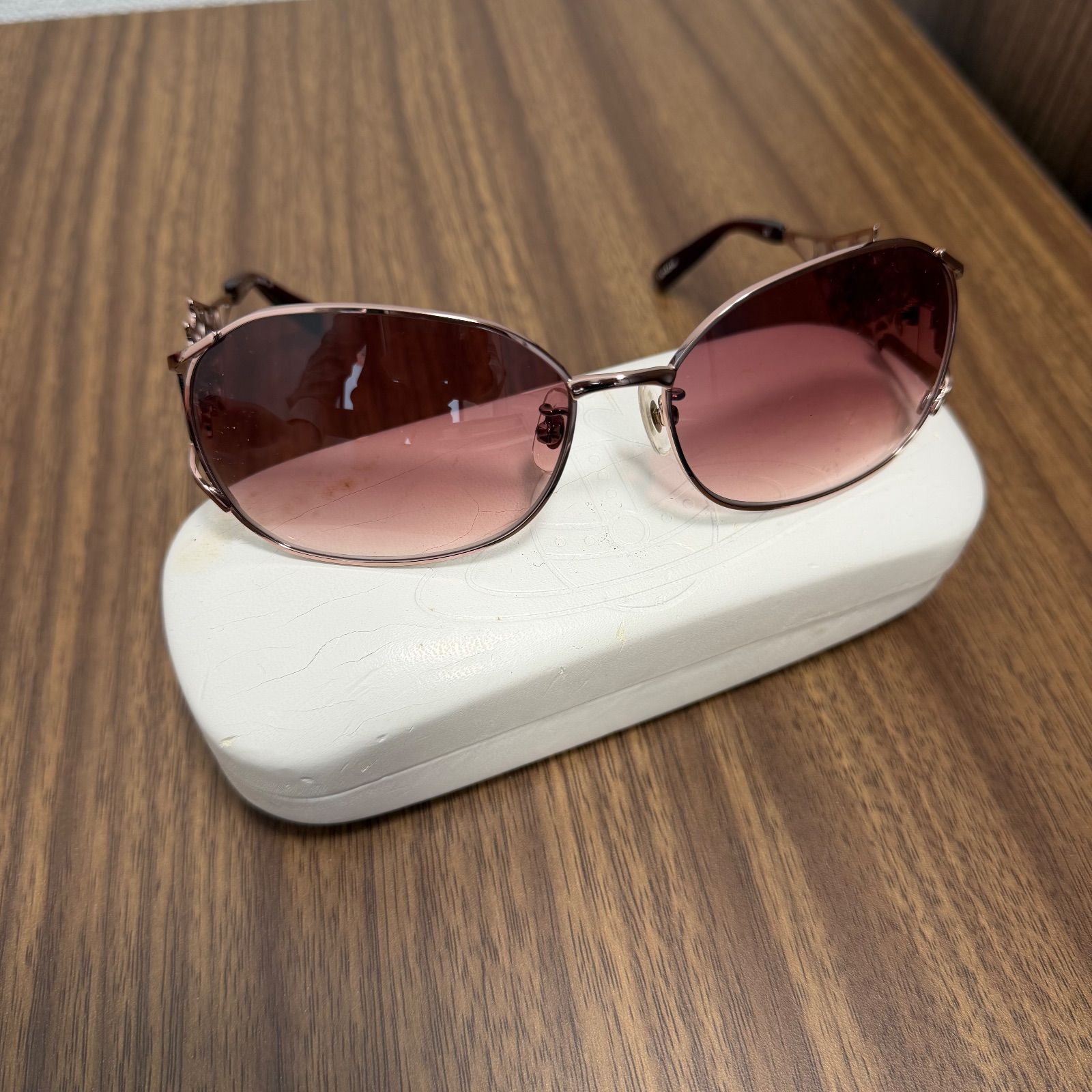 ☆【ケース付】vivienne westwood ヴィヴィアンウエストウッド