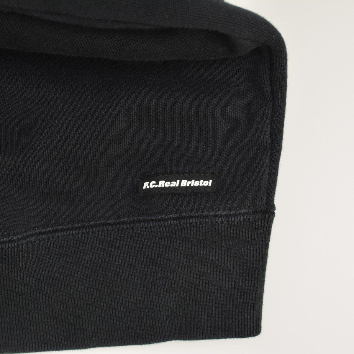 F.C.R.B./F.C.RealBristol】23AW FCRB-232081 BIG LOGO TEAM SWEAT