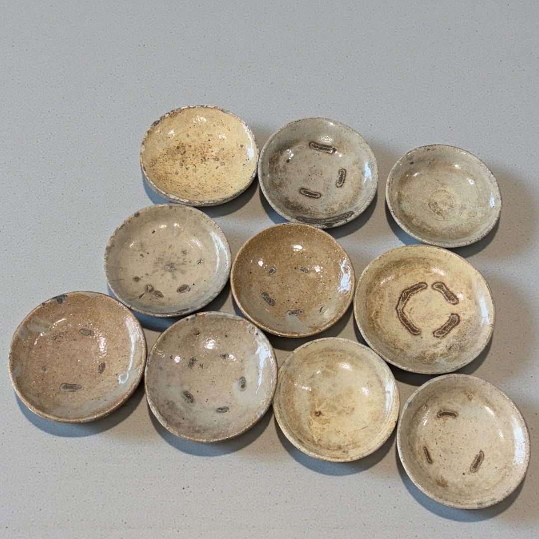 江戸時代 共箱 (10客揃え) 油皿 時代物 旧家蔵 初出し品 直径5~7cm 石