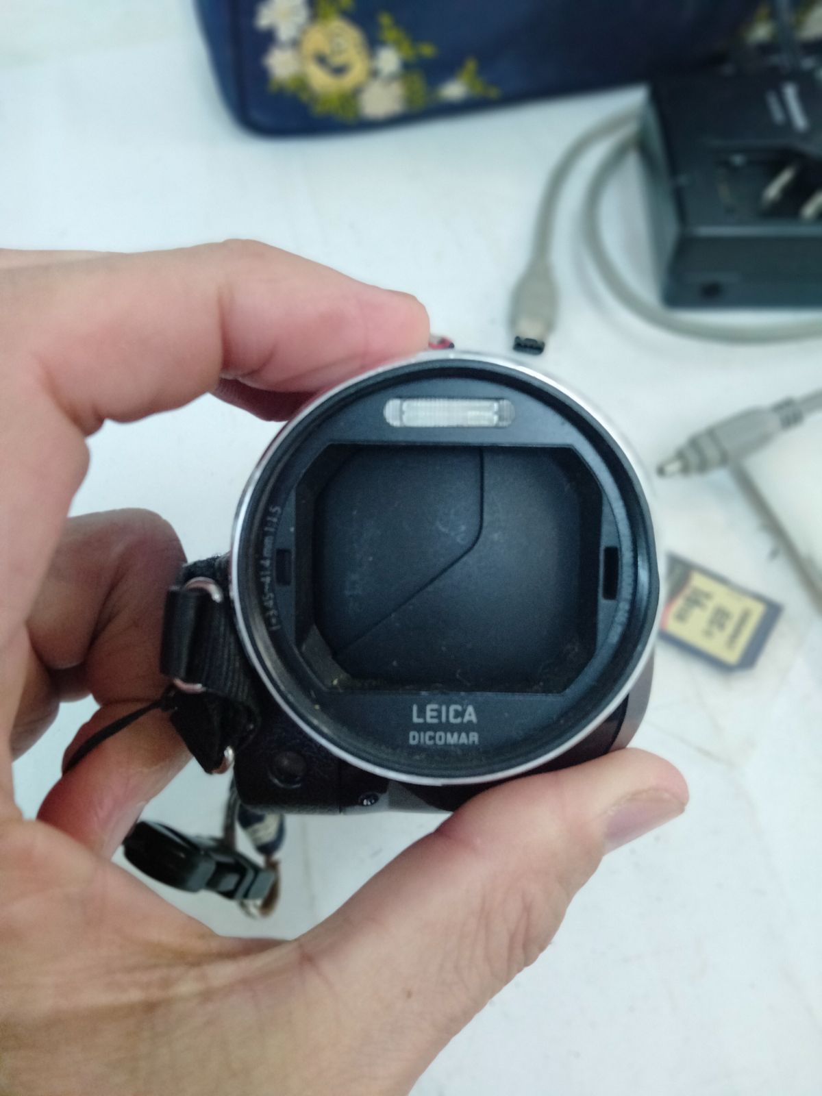 Panasonic デジタルハイビジョンビデオカメラ　HDC-TM650 Panasonic デジタルハイビジョンビデオカメラ HDC-TM650 パナソニック