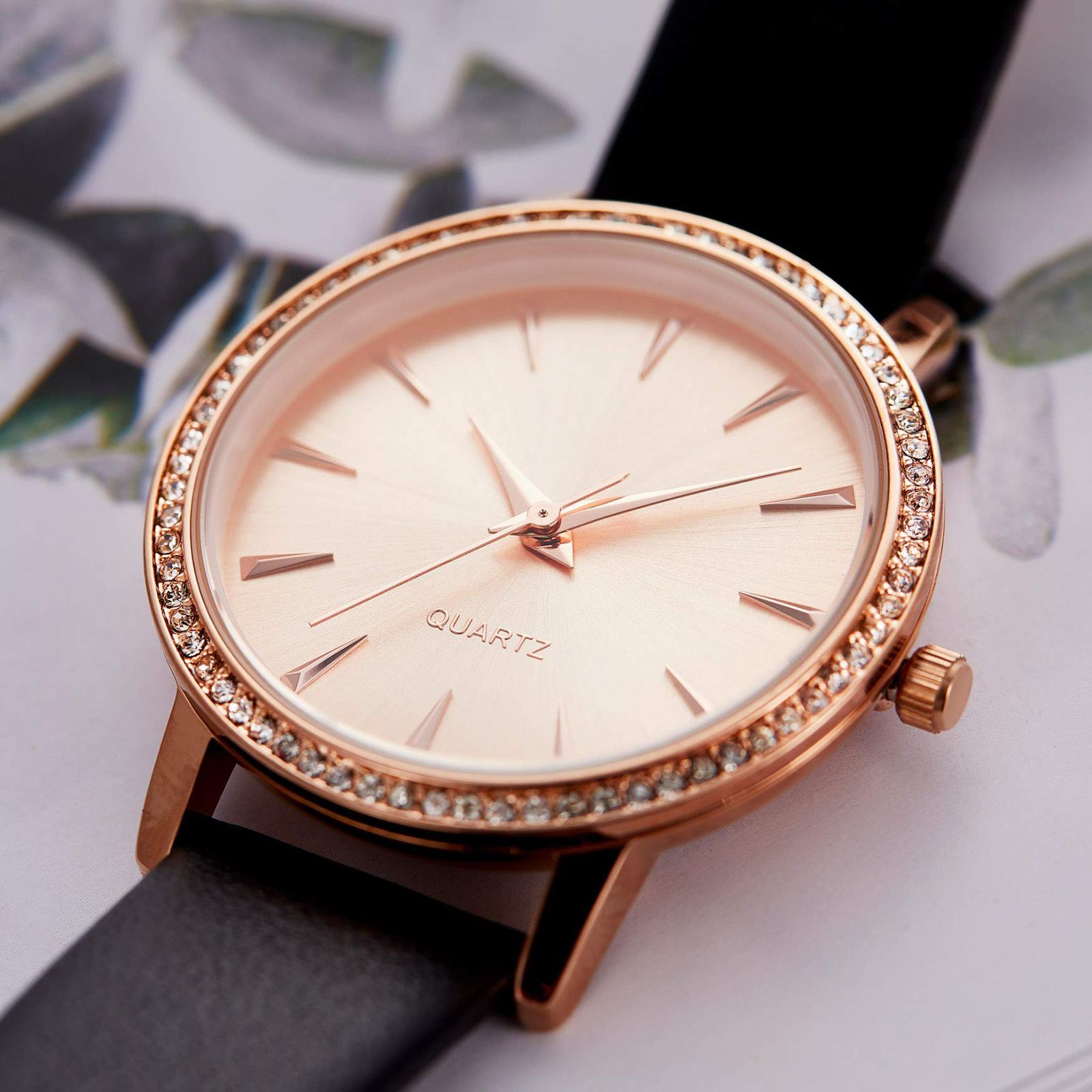  腕時計 レディース とけい腕時計 防水 時計腕時計 電池式 うで時計 シンプル お洒落 アナログ ビジネス watch 黒 腕時計(デジタル) 時計