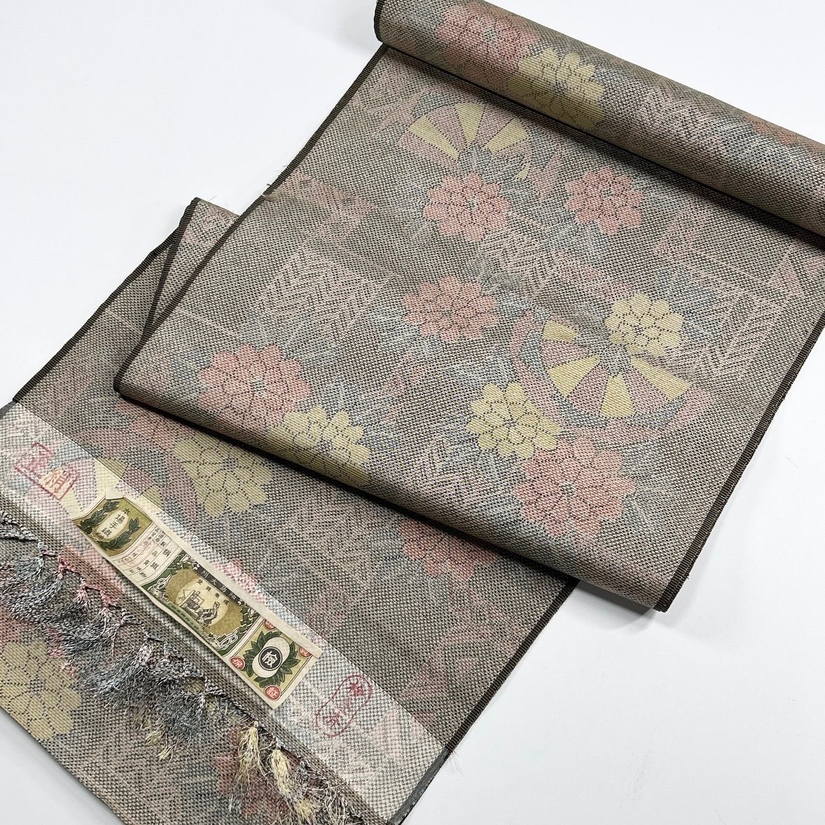 本場手織紬 大島紬 反物 1本 正絹 同梱購入歓迎 リメイク用 和裁練習用