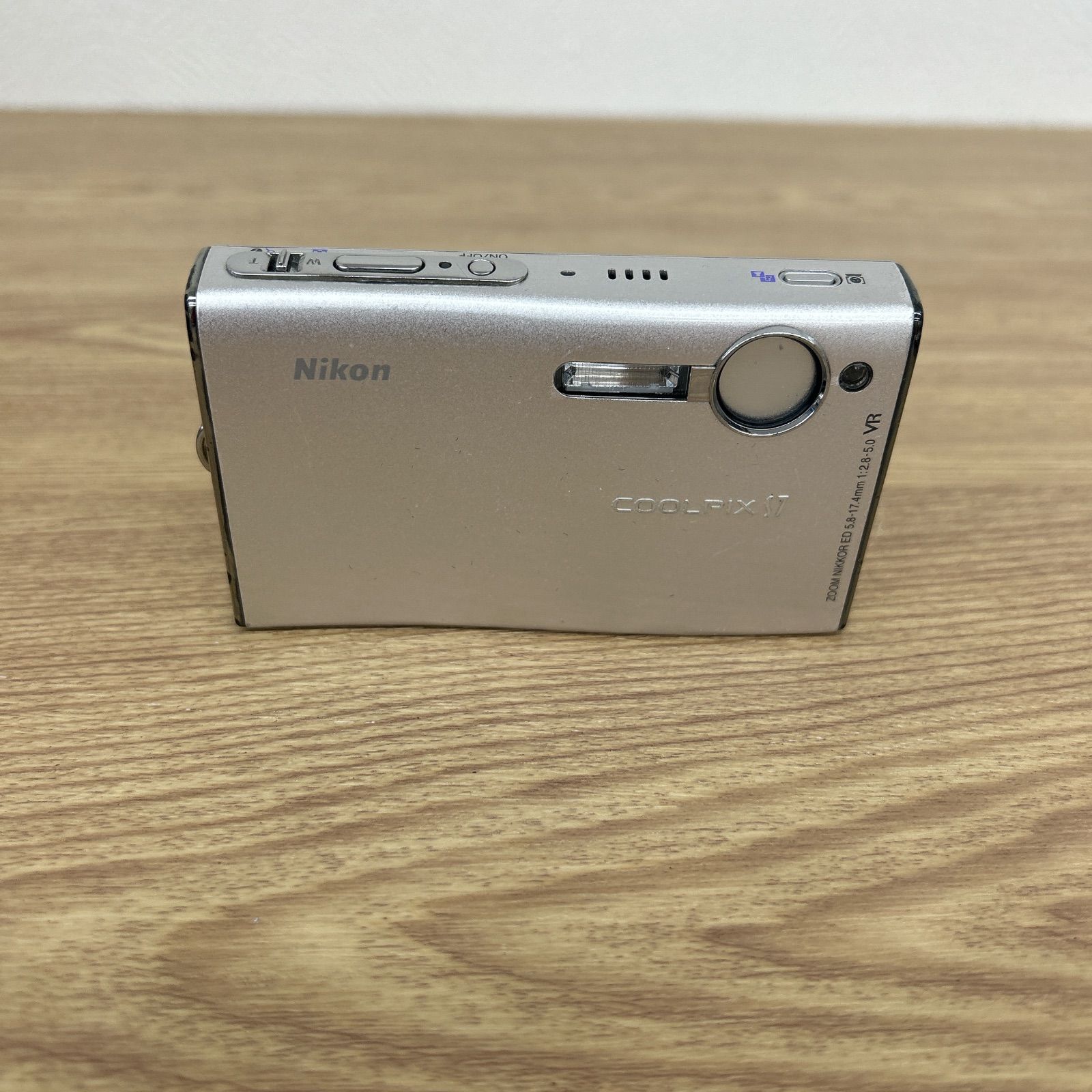 ☆【通電未確認・ジャンク品】Nikon COOLPIX S7 シルバー【カメラ】【1