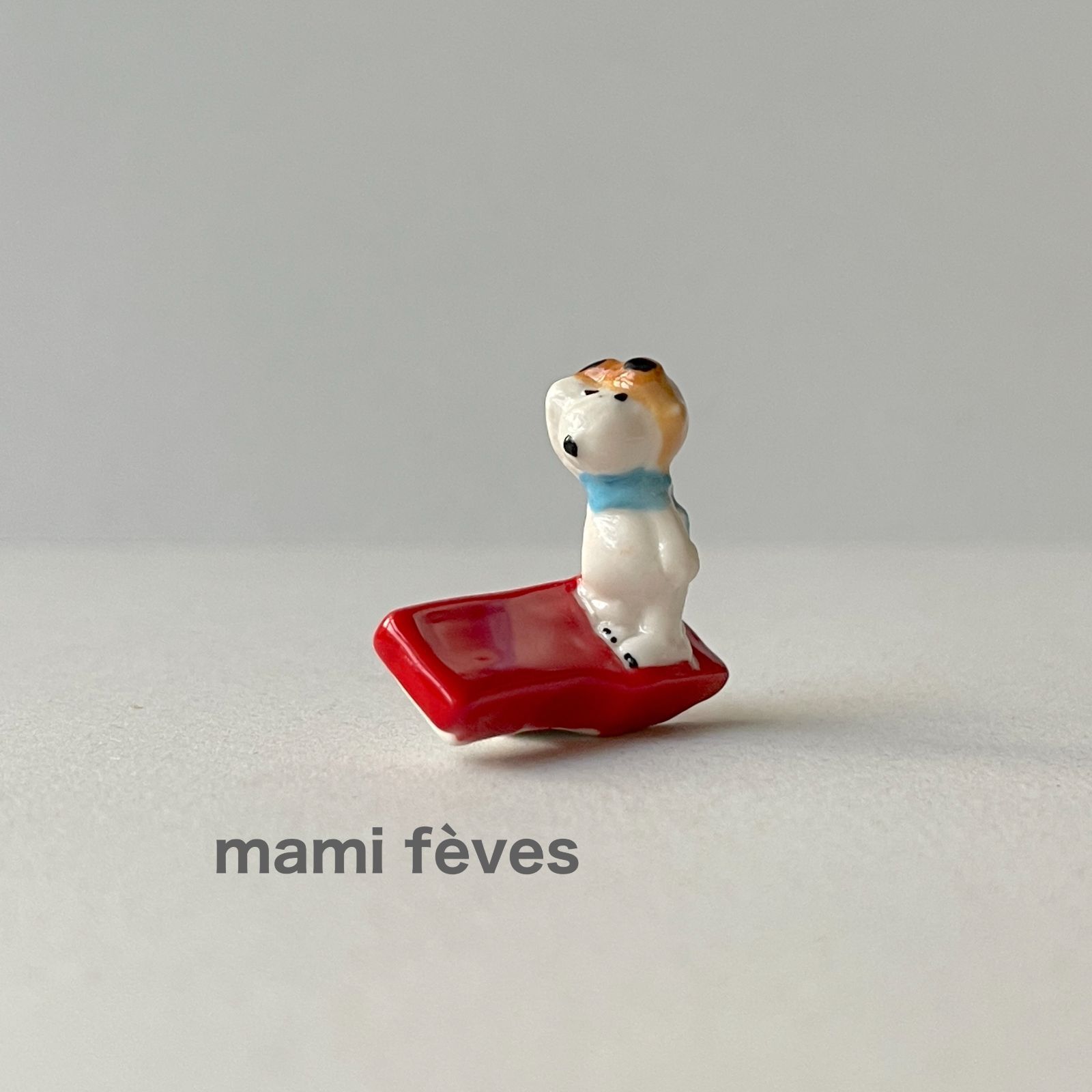 フェーヴ スヌーピー⑦ フランス フェーブ ミニチュア陶器 m-0972