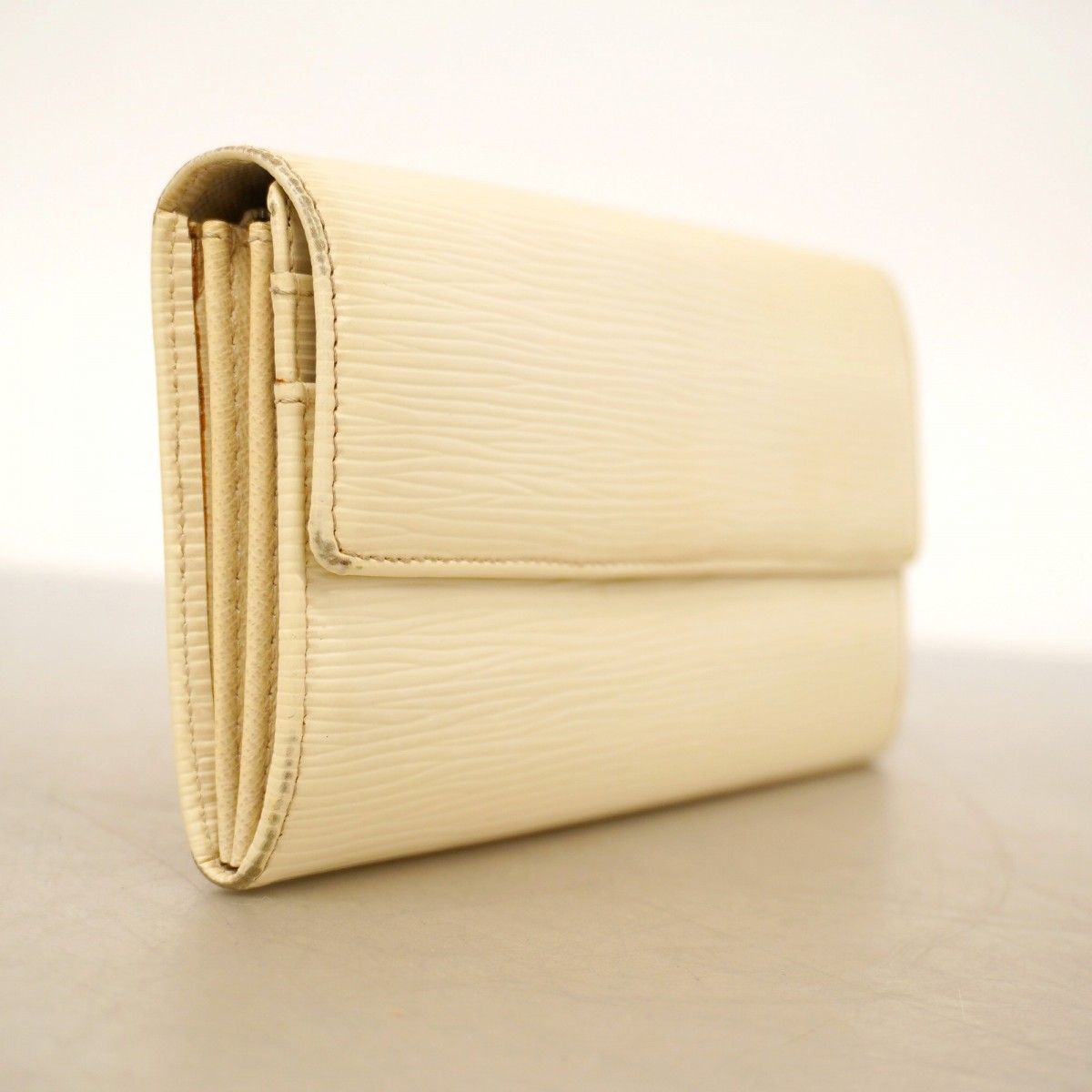 ☆SALE【5oc1465】ルイヴィトン 長財布 エピ ポルトフォイユサラ