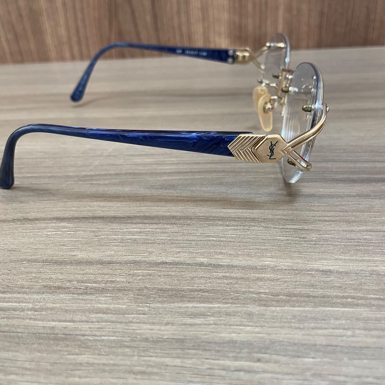 イヴサンローラン  リムレス サングラス ケース付 ☆【ケース付】Yves Saint Laurent イヴ・サンローラン リムレス