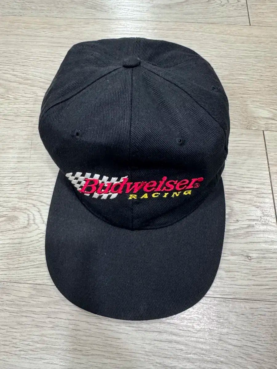 バドワイザー レーシング ヴィンテージ ベースボールキャップ ブラック