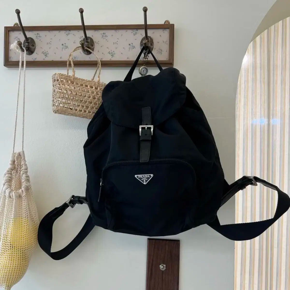 プラダ ポコノ ナイロン バックパック ブラック