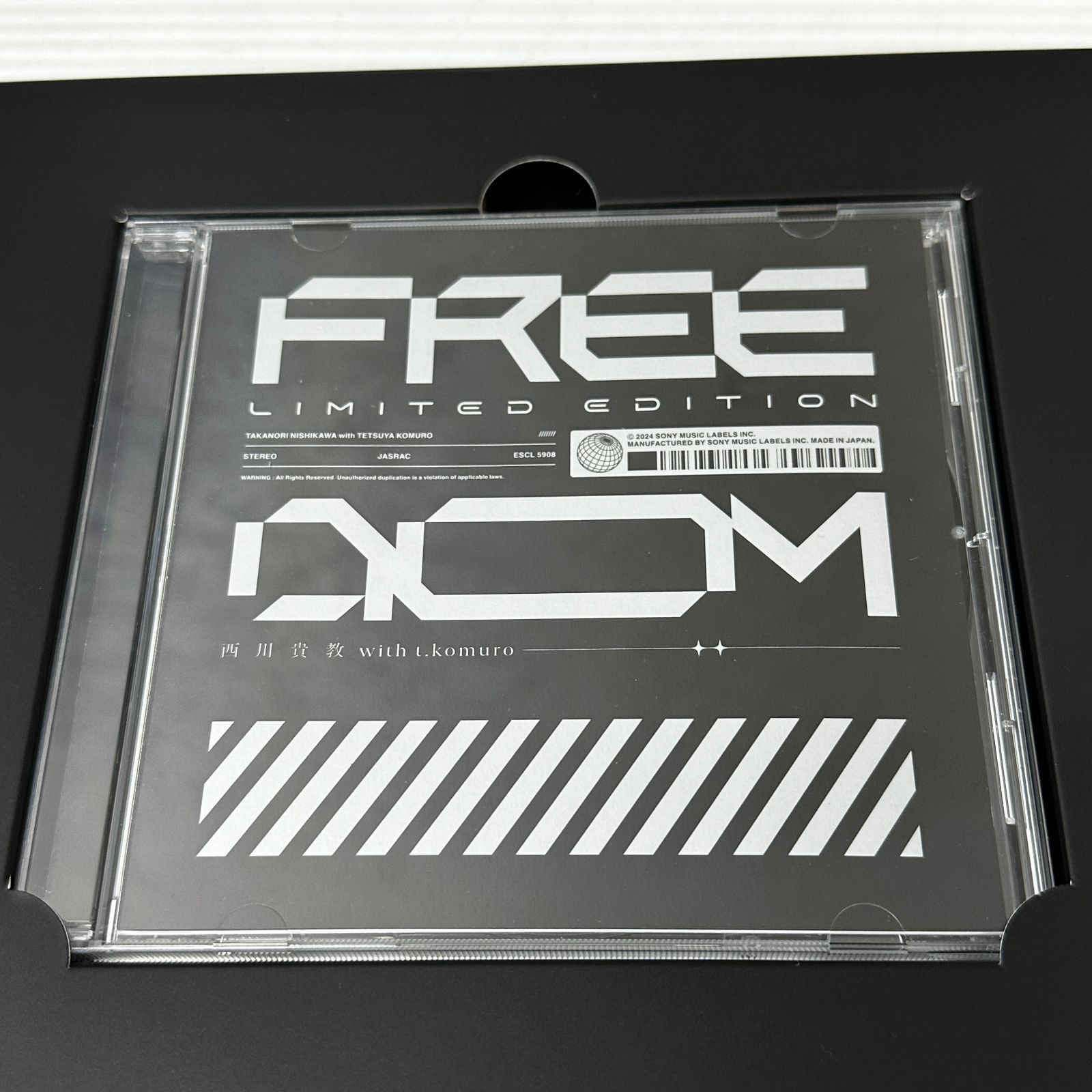 西川貴教 with t.komuro 「FREEDOM」完全生産限定盤ガンプラ付 西川貴教 with t.komuro／FREEDOM《完全生産限定盤》 (初回限定) 【CD