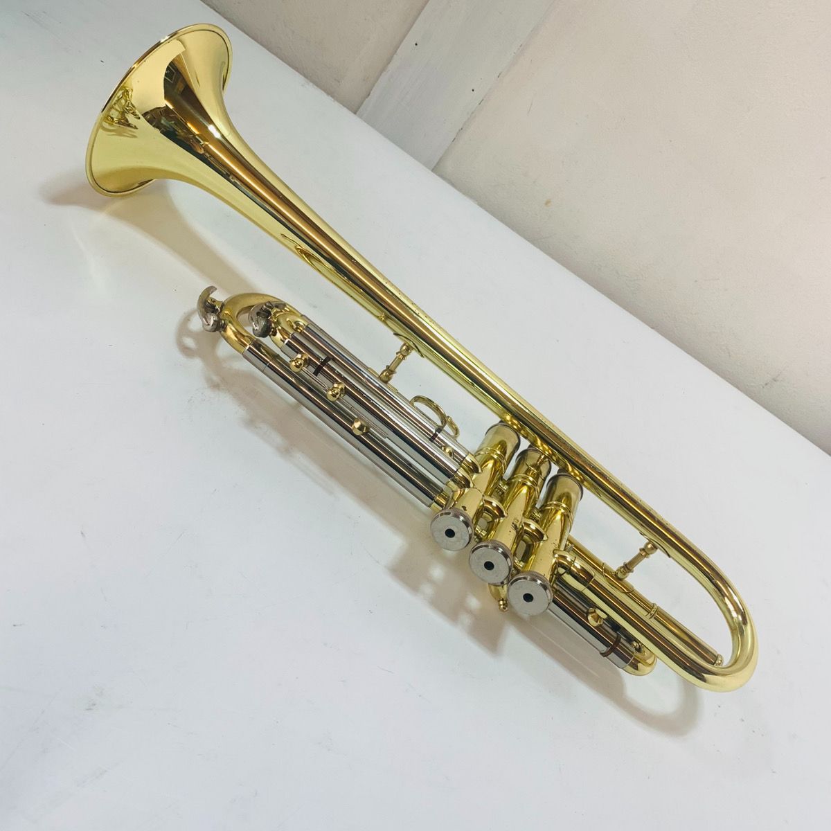 Swallow スワロートランペットゴールド 台湾製 ケース付き 出音良好♪ SWALLOW スワロー FORMOSA トランペット 金管楽器 ゴールド