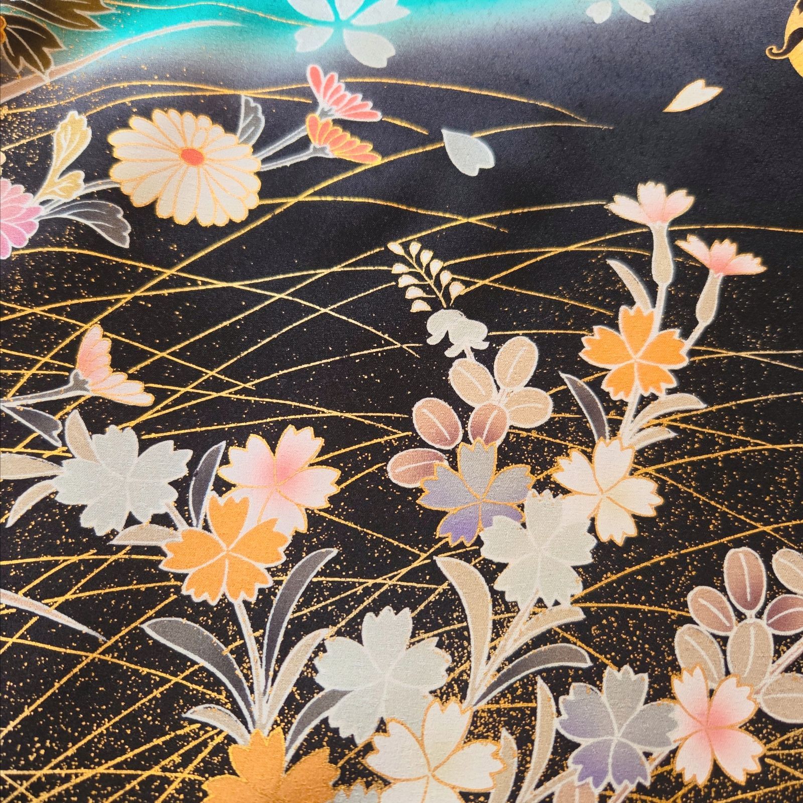 暈し染め 駒刺繍