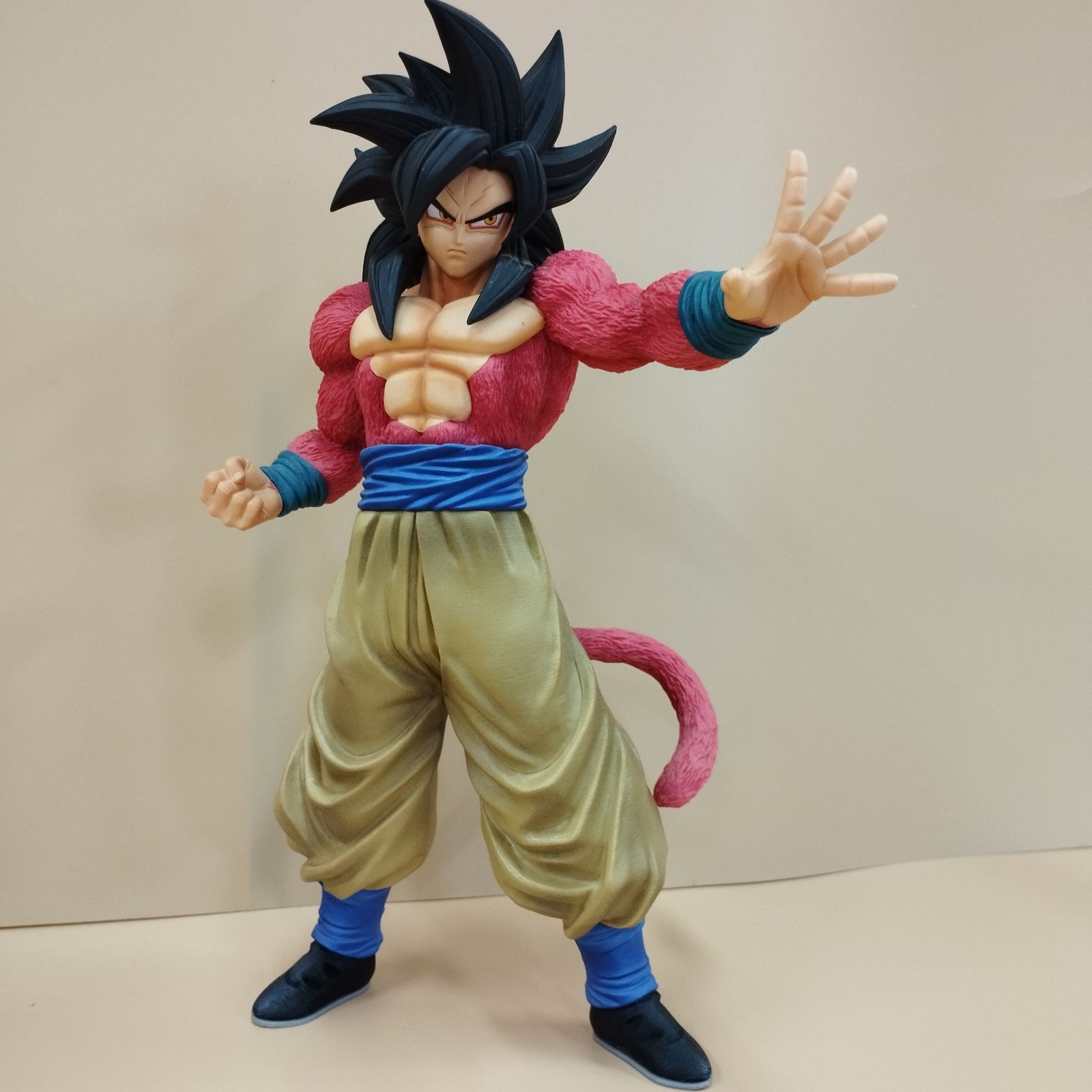 D15588]フィギュア B賞 超サイヤ人4孫悟空 一番くじ ドラゴンボール