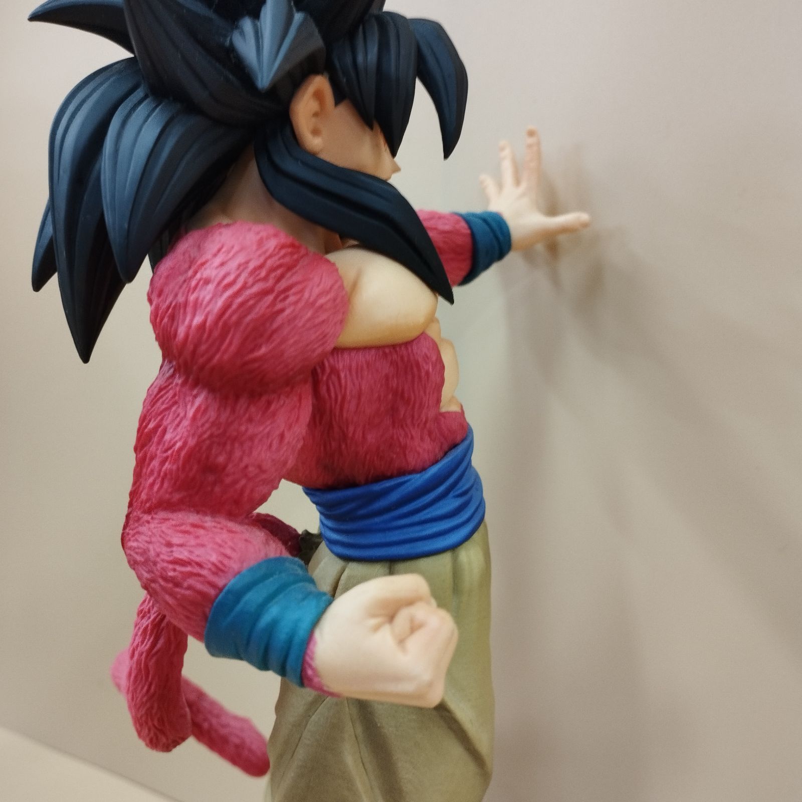 D15588]フィギュア B賞 超サイヤ人4孫悟空 一番くじ ドラゴンボール