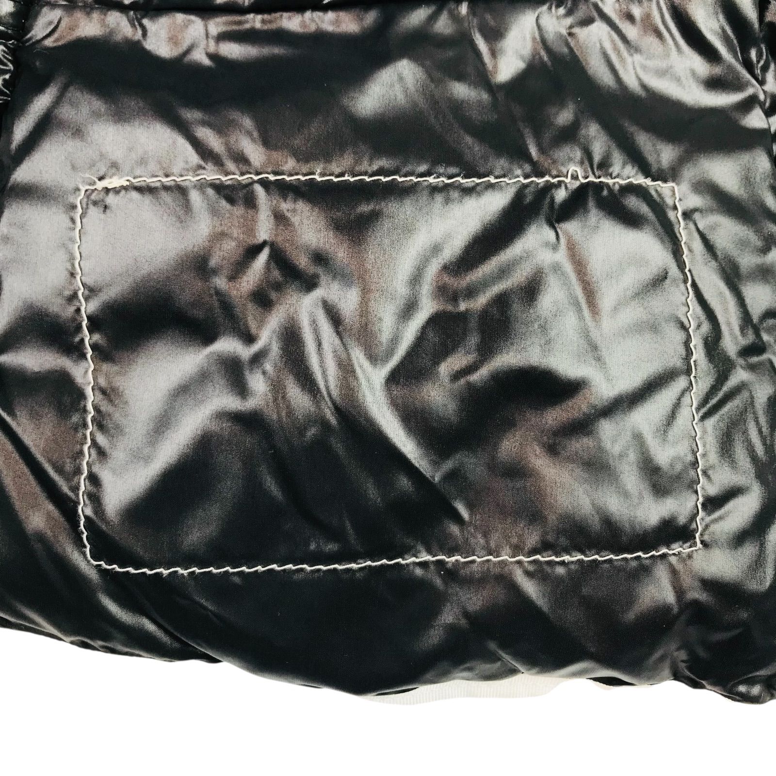良品☆MONCLER・モンクレール レディース ブランドアイコンワッペン付 