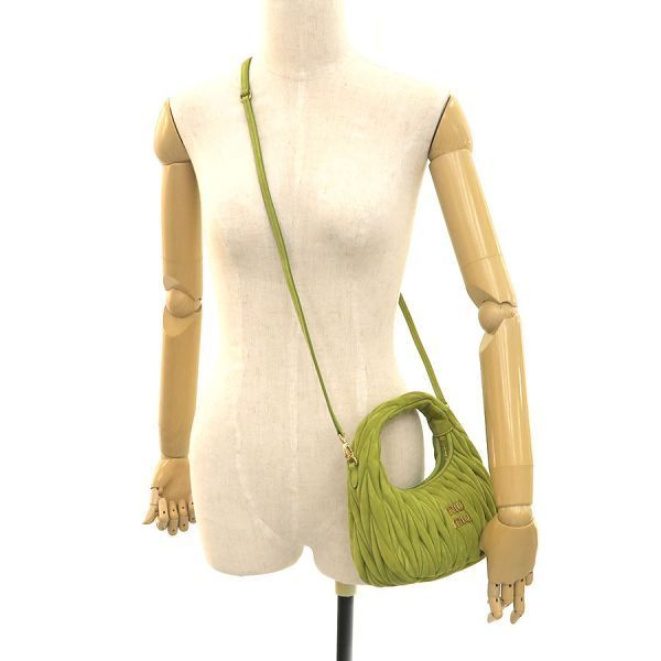  ミュウミュウ ワンダー マテラッセレザー ホーボーバッグ 5 BC 125 Sランク メッセンジャーバッグ ショルダーバッグ