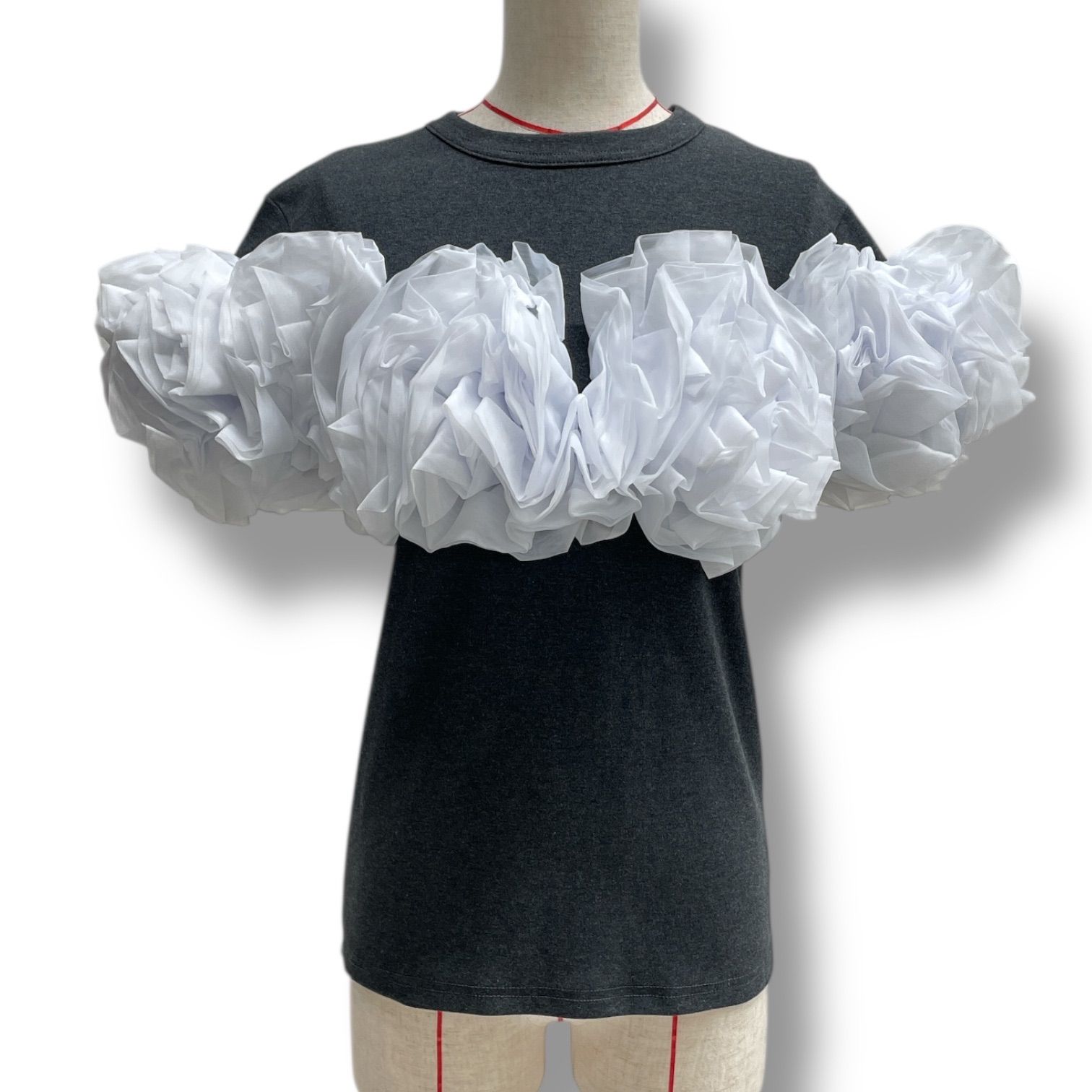 Bibiy. ビビィ CAMELLIA TOP フリル トップス Tシャツ 半袖