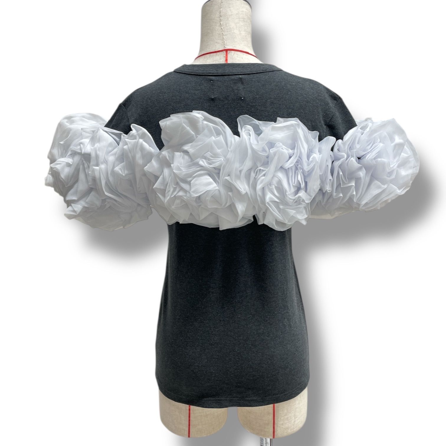 Bibiy. ビビィ CAMELLIA TOP フリル トップス Tシャツ 半袖