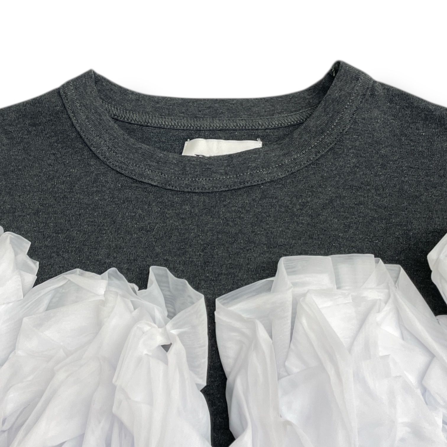 Bibiy. ビビィ CAMELLIA TOP フリル トップス Tシャツ 半袖