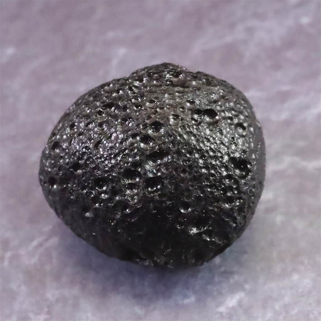 チベタンテクタイト 28mm