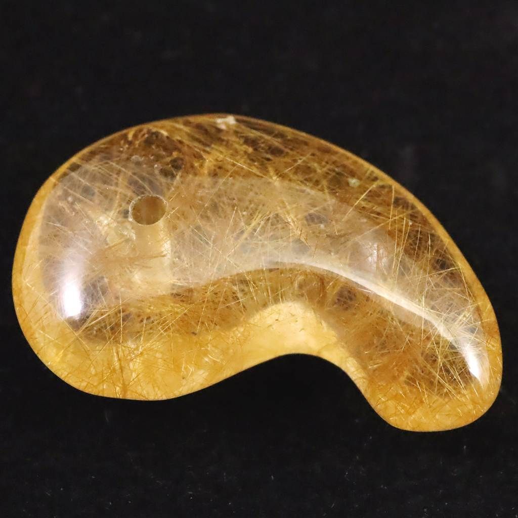  ヒマラヤ マニハール産 ゴールドルチル入り 水晶 33mm勾玉 10 2g 榎本通商68804 寝室アクセサリー 置物 インテリア小物