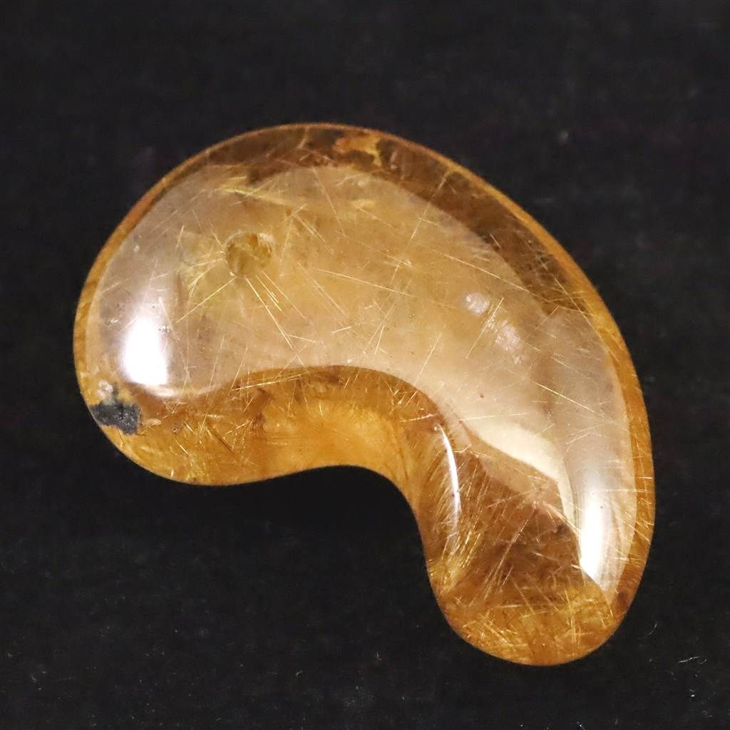  ヒマラヤ マニハール産 ゴールドルチル入り 水晶 34mm勾玉 11 1g 榎本通商45872 オブジェ 置物 インテリア小物