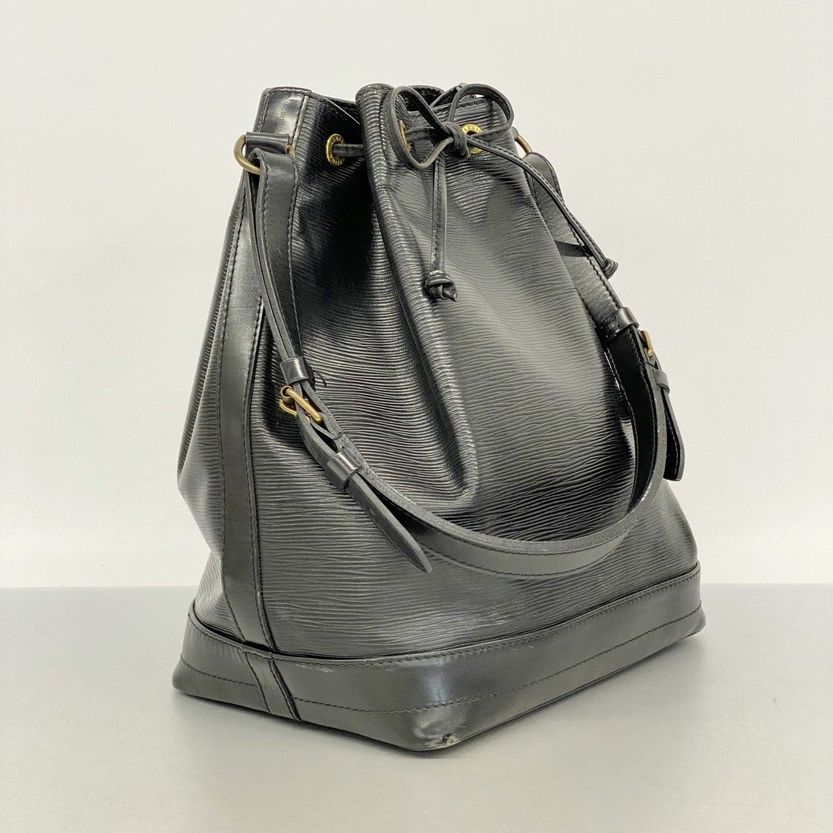 5od4368】ルイヴィトン ショルダーバッグ エピ ノエ M59002 ノワール