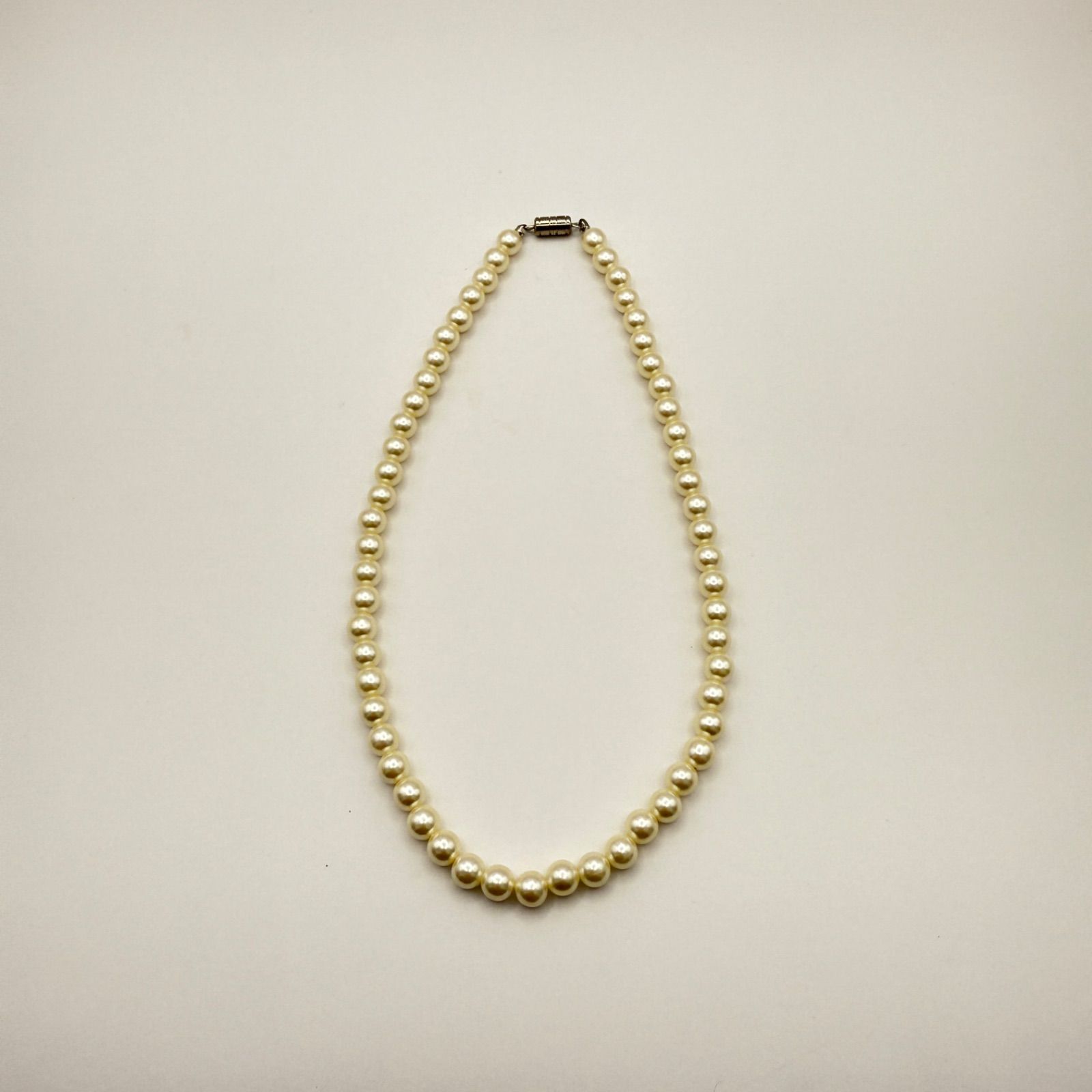 パールアクセサリーまとめ売り（ネックレス／イヤリング／ケース付き