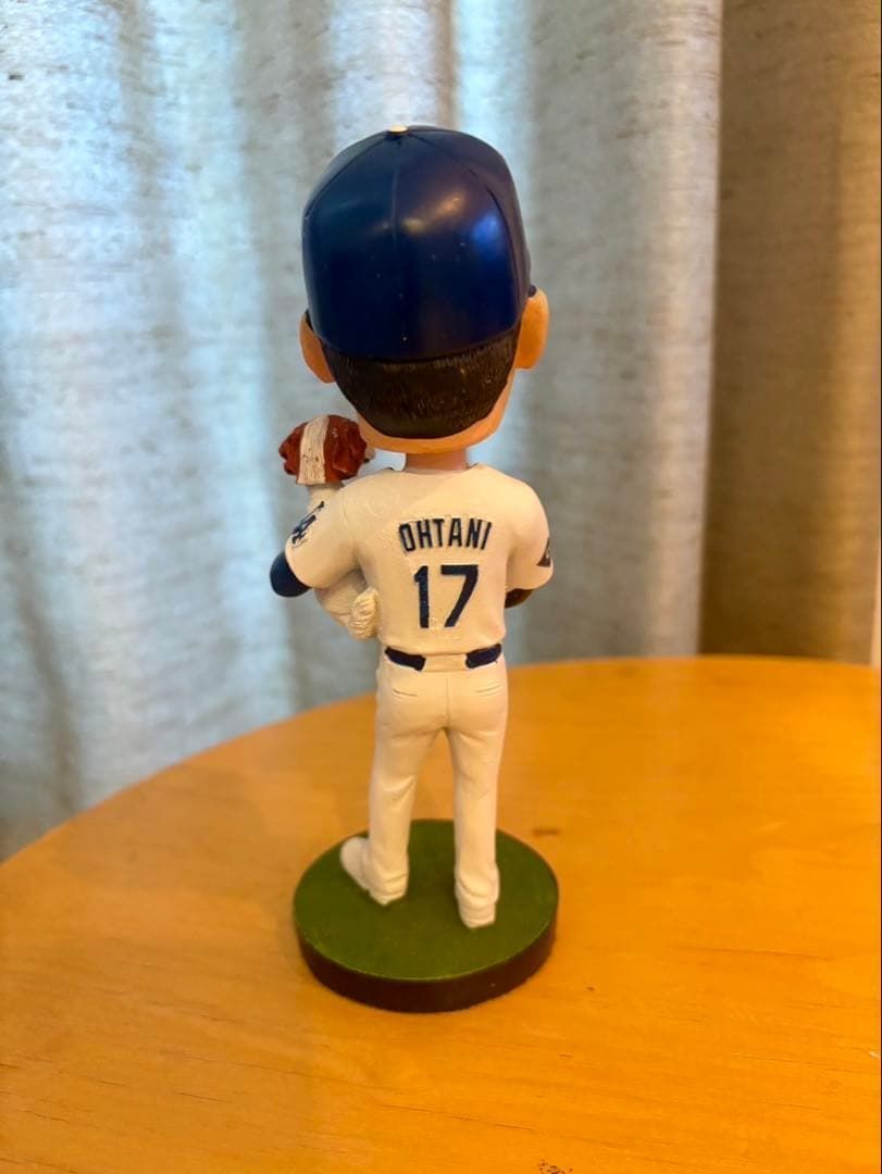 ドジャース　ボブルヘッド　大谷　デコピン　山本のセット ドジャース ボブルヘッド 大谷 デコピン 山本のセット - メルカリ