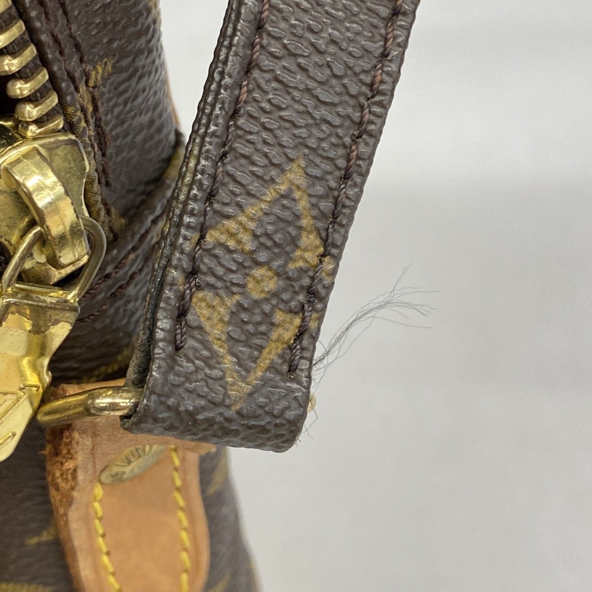 ショルダーバッグ モノグラム