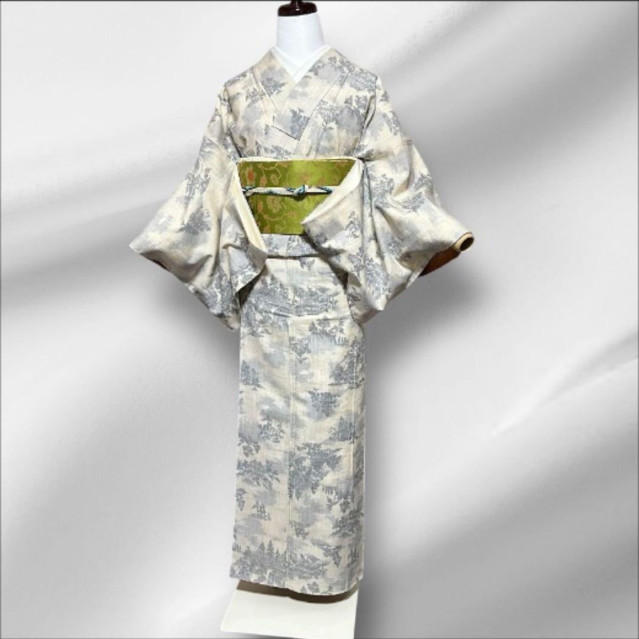 袷　正絹　結城紬　小紋　フルセット　正絹希少セミアンティーク名古屋帯 新品 ほぼ美品 袷 正絹 結城紬 小紋 フルセット 西陣名古屋帯 - メルカリ