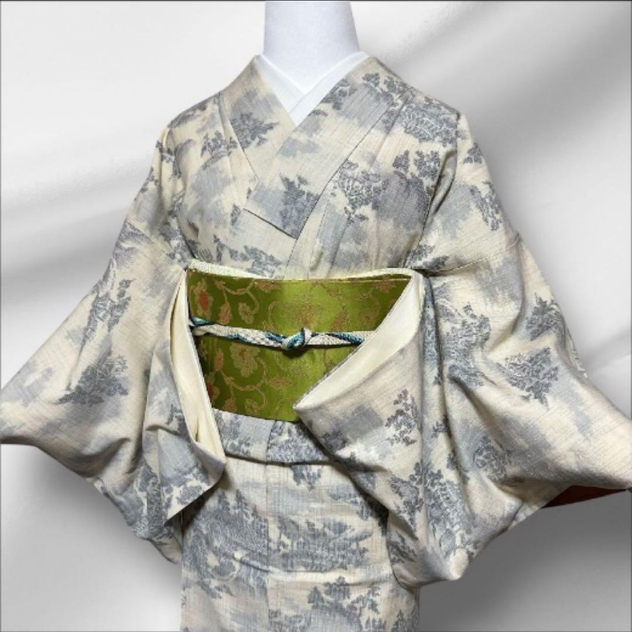 未使用　新品　美品　袷　正絹　結城紬　更紗柄　小紋　フルセット 未使用真綿結城紬袷証紙小紋更紗柄結城紬小紋フルセット裄67.5