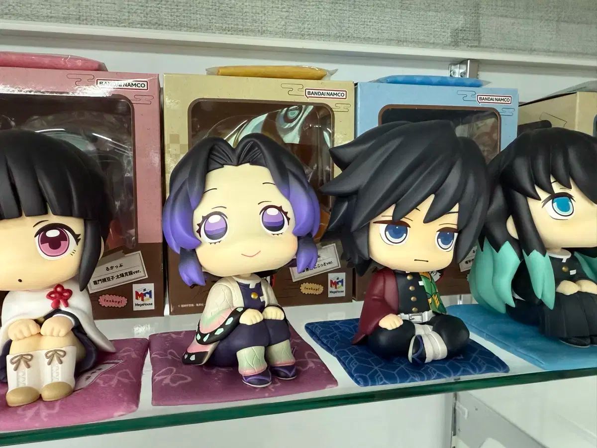 鬼滅の刃 義勇 るかっぷ 特典 座布団 含む（しのぶ 座布団） 工程 傷