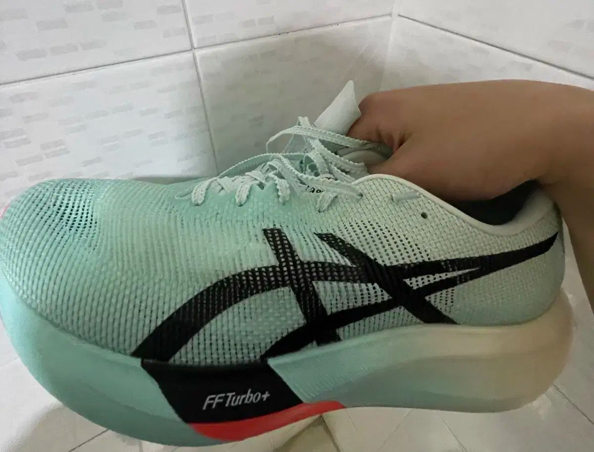 アシックス メタスピード パリ スカイ 285