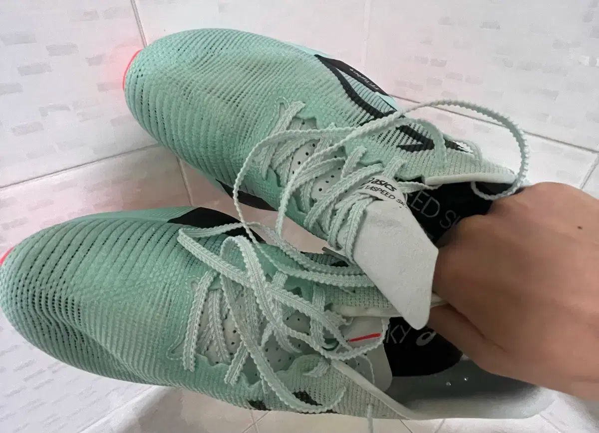 アシックス メタスピード パリ スカイ 285