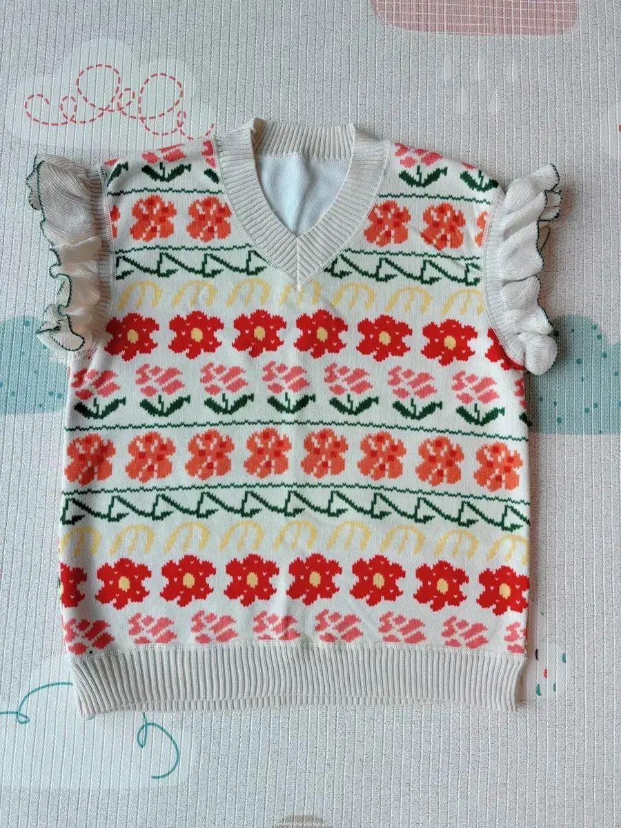 女の子 ベスト ベスト 150サイズ