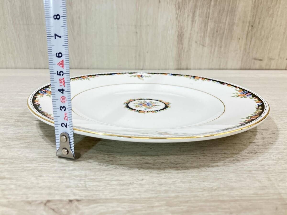 WEDGWOOD プレート オズボーン 20cm OSBOREN 丸皿 - メルカリ