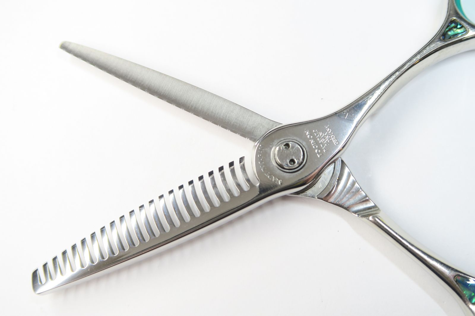 Cランク【トギノン TOGINON】 PREMIUM QUEEN プレミアムクイーンツイン