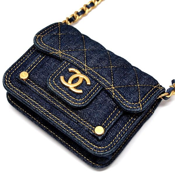 極美品 シャネル マトラッセ金具 サマーTシャツ カシミヤシルク Mサイズ 極美品 CHANEL マトラッセ ミニ チェーン ショルダー キャビアスキン