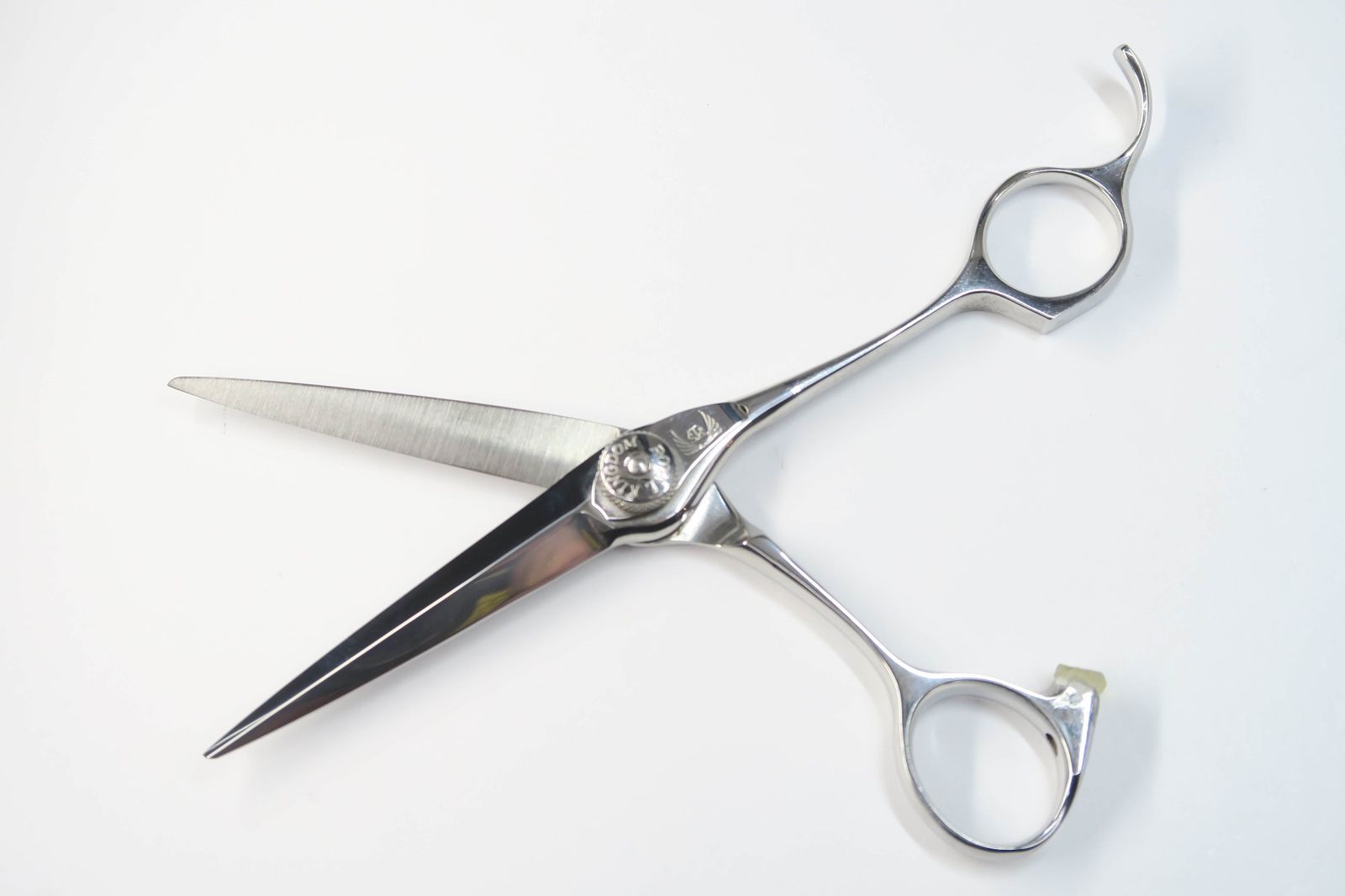 Cランク ナルトシザー naruto scissors スピンヘネシー シザー 美容師 理容師 5.8インチ 右利き H-10405