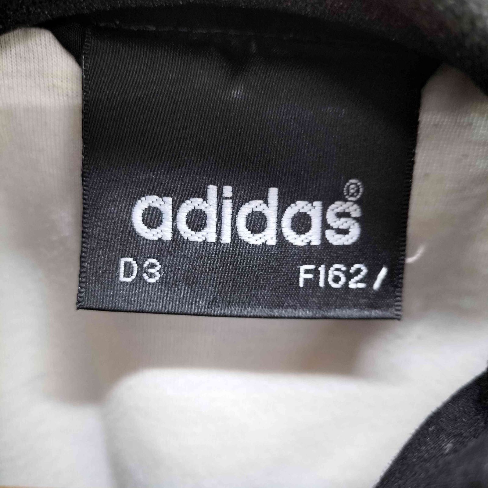 アディダス adidas 台湾製 万国旗タグ トラックジャケット メンズ 162