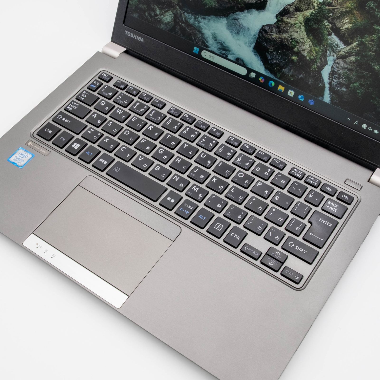 中古品】dynabook R63/H 13.3インチノートパソコン 第8世代Core i5 管